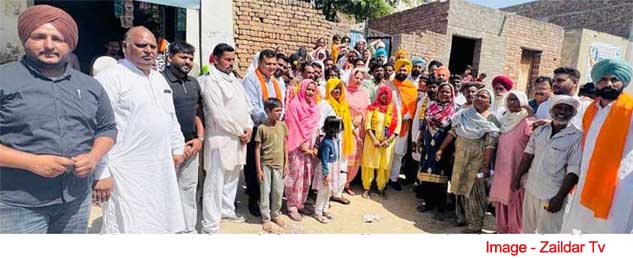 Several families joined the Aam Aadmi