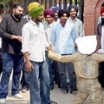 Punjabi University Contract Teachers Burn Effigy of Vice-Chancellor